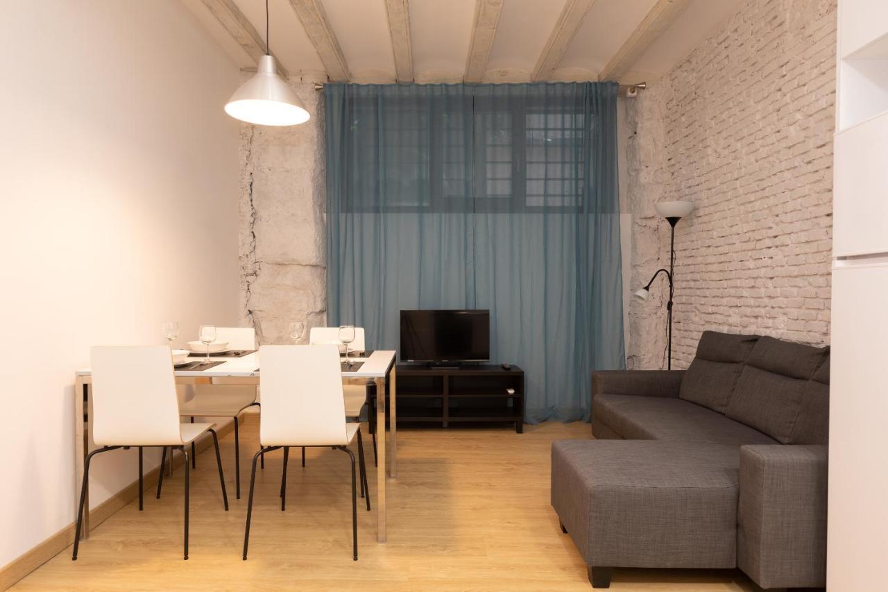 Gothic - Ramblas Apartments برشلونة المظهر الخارجي الصورة