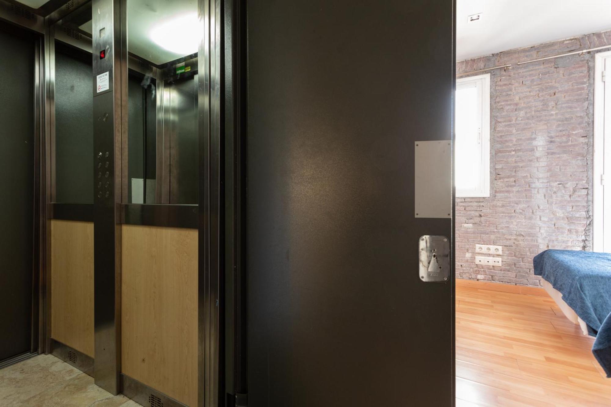 Gothic - Ramblas Apartments برشلونة المظهر الخارجي الصورة